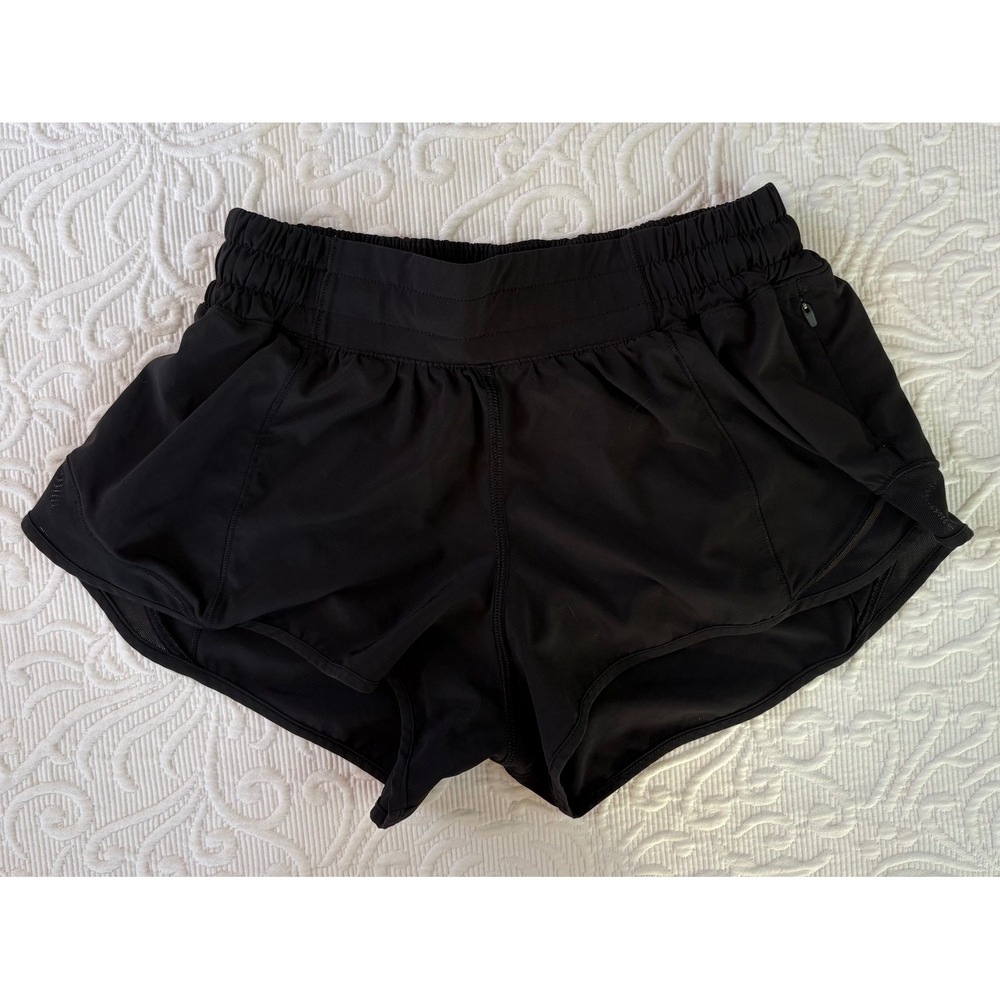 Lululemon Hotty Hot Low-Rise Lined Running Shorts Black 2.5 Inch Inseam Size 4